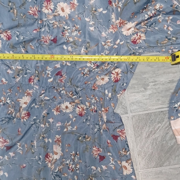 MIKAROSE SIZE XL Floral Blue Maxi Dress - Picture 15 of 16